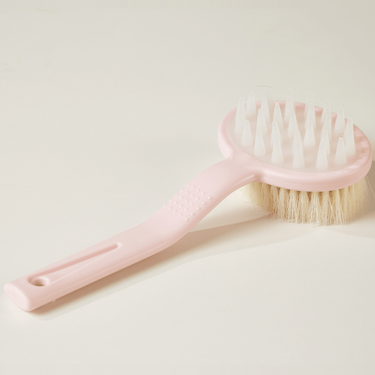 Pet Massage Bath Brush Comb – Yellow Grooming Tool for Dogs & Cats - SqueakyPet