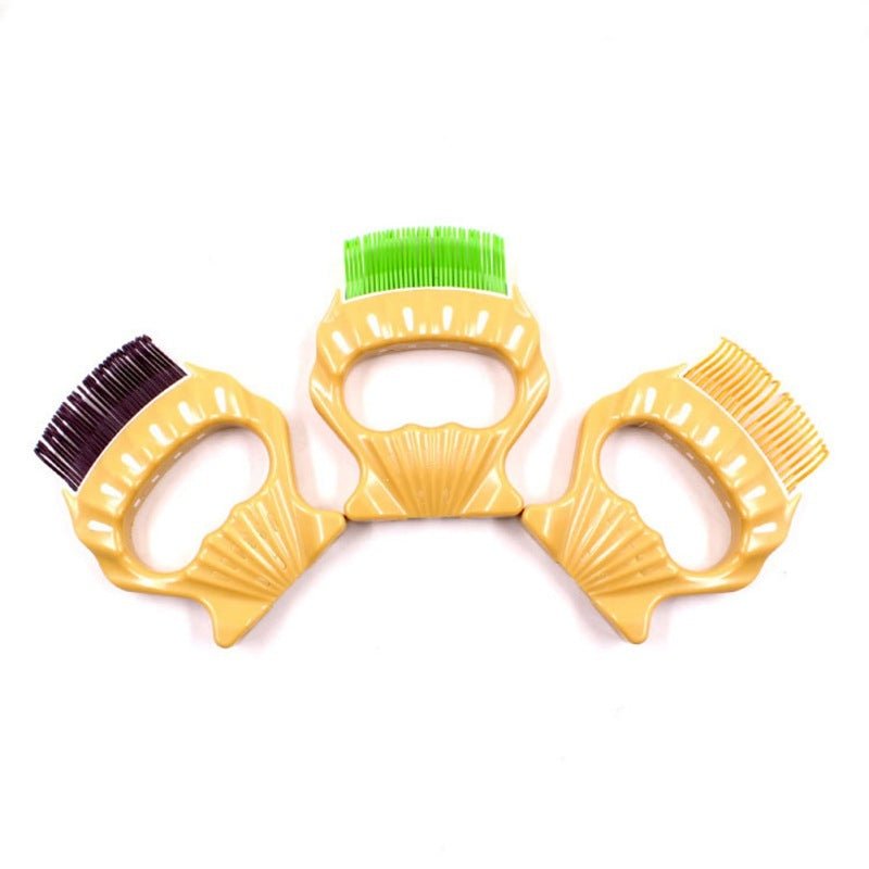 Shell-Shaped Pet Hair Remover Comb – Massage Deshedding Brush for Dogs & Cats - SqueakyPet
