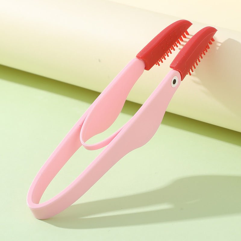 Soft Silicone Pet Tear Stain Remover Brush - Cat & Dog Eye Cleaning Comb - SqueakyPet