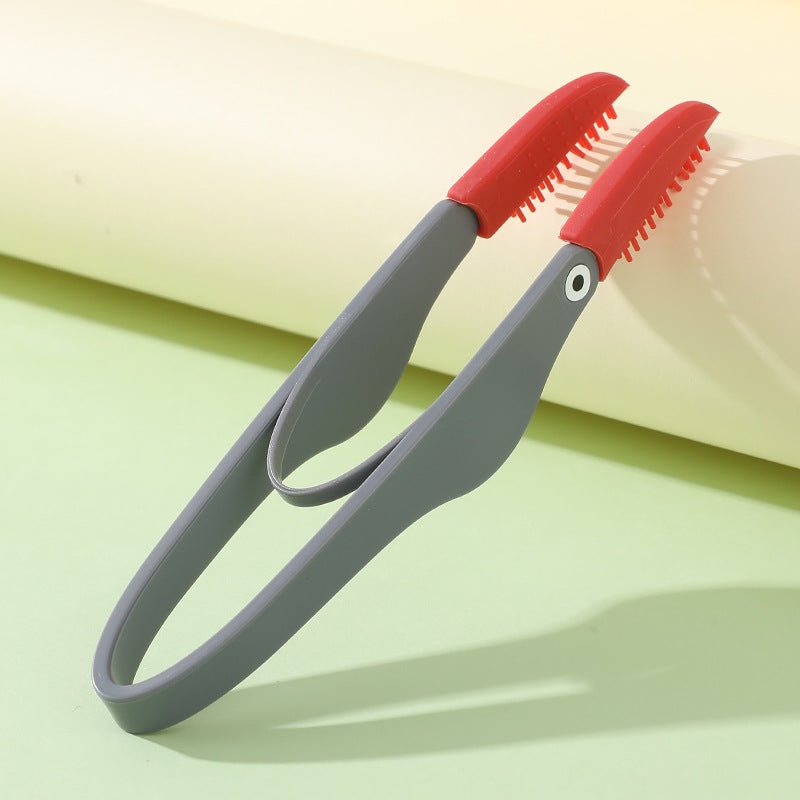 Soft Silicone Pet Tear Stain Remover Brush - Cat & Dog Eye Cleaning Comb - SqueakyPet